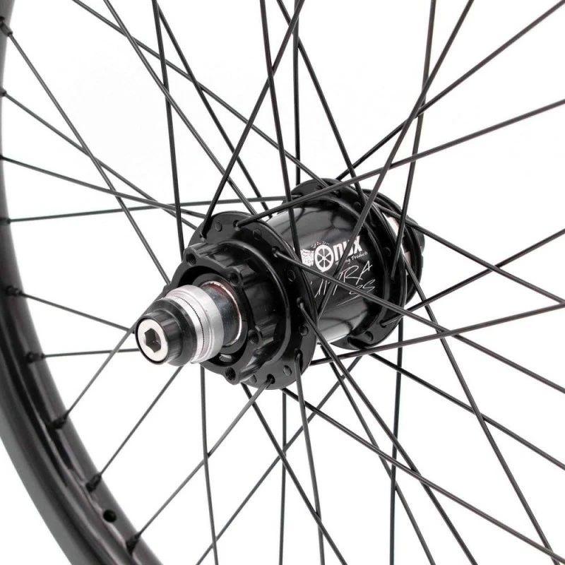 ROUES ONYX ULTRA SS DISC - PRIDE GRAVITY AERO GLOSS - BLACK 4 ROUES ONYX ULTRA SS DISC - PRIDE GRAVITY AERO GLOSS - BLACK – Image 4